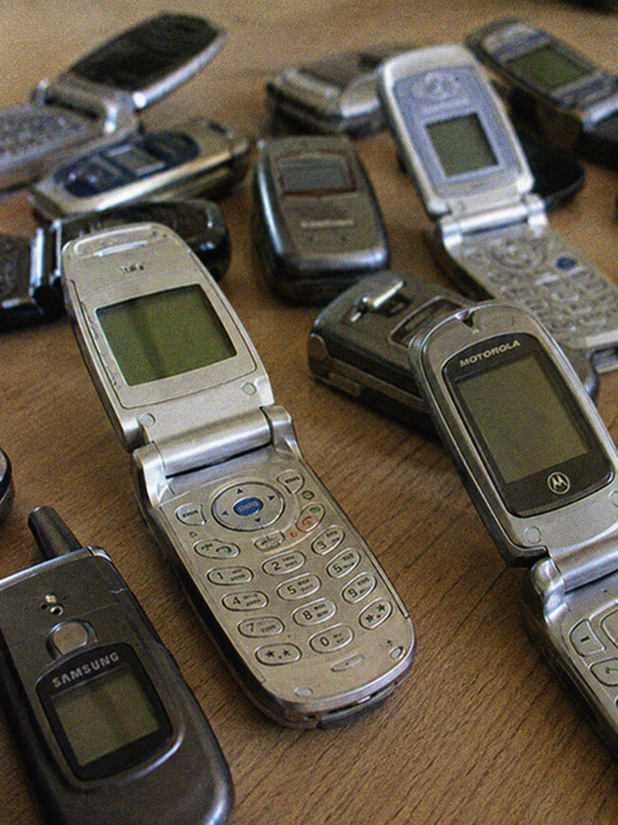 Early 2000s Era Wireless Phones